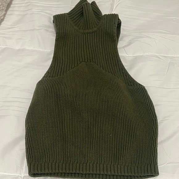 Danielle Guizio Semi Rib Knit Top - Picture 2 of 3